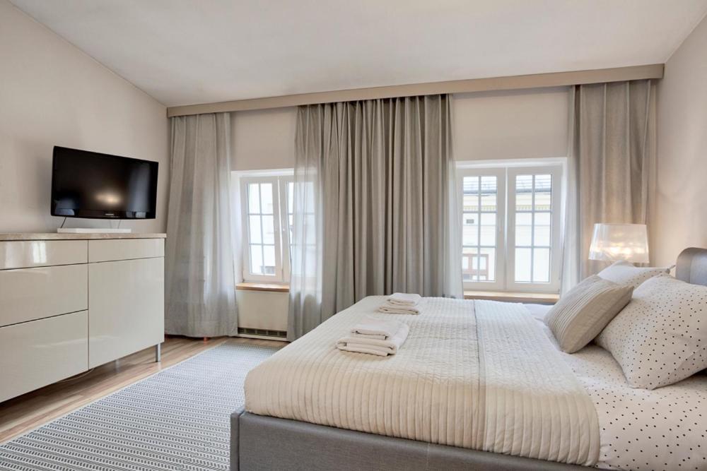 Tyzenhauz Apartments Old Town Krakov Pokoj fotografie