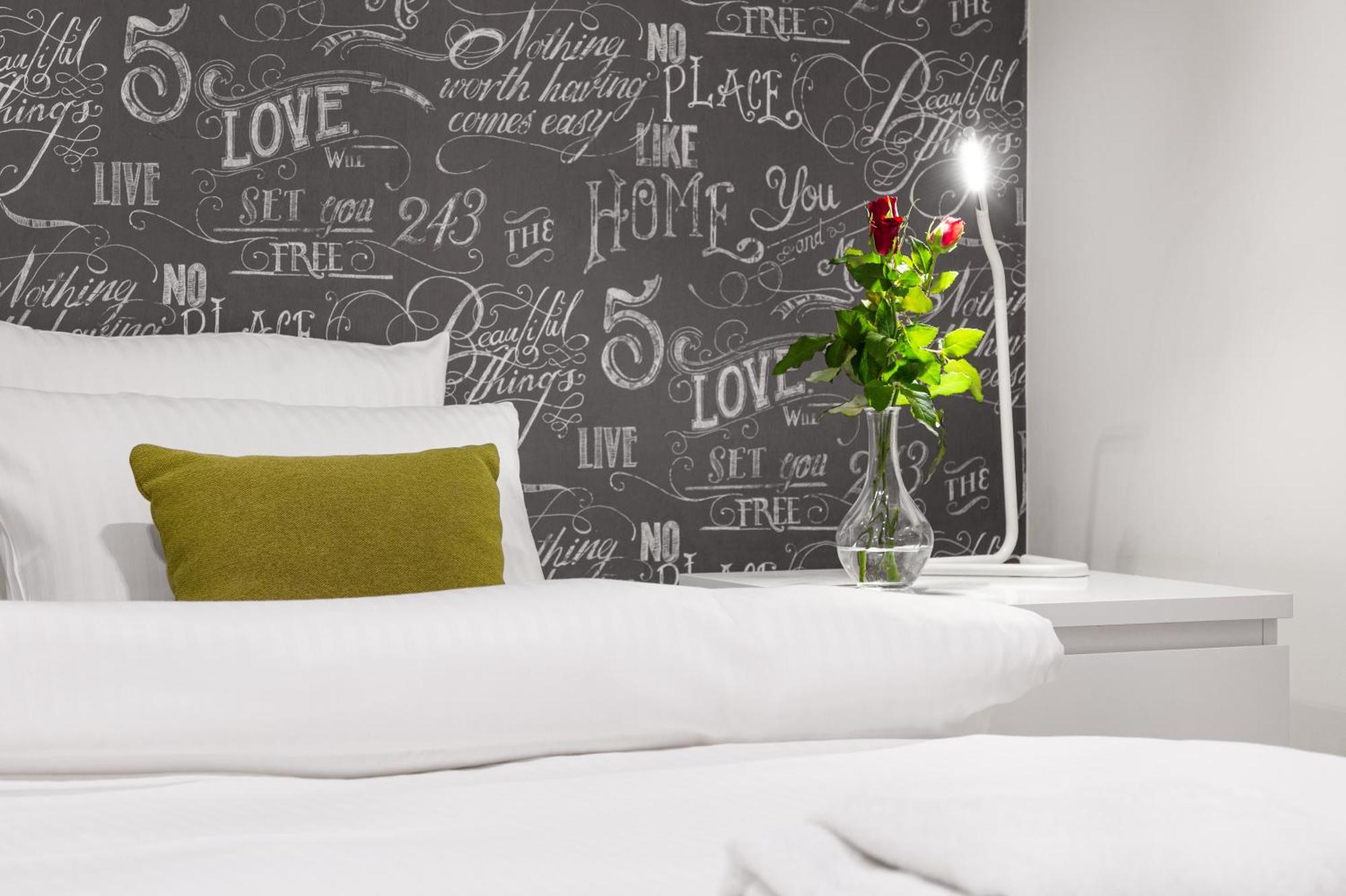 Tyzenhauz Apartments Old Town Krakov Pokoj fotografie